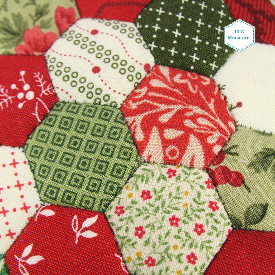 Christmas Hexie Dollhouse Miniature Quilt and Pillows for 1:12 Single Bed