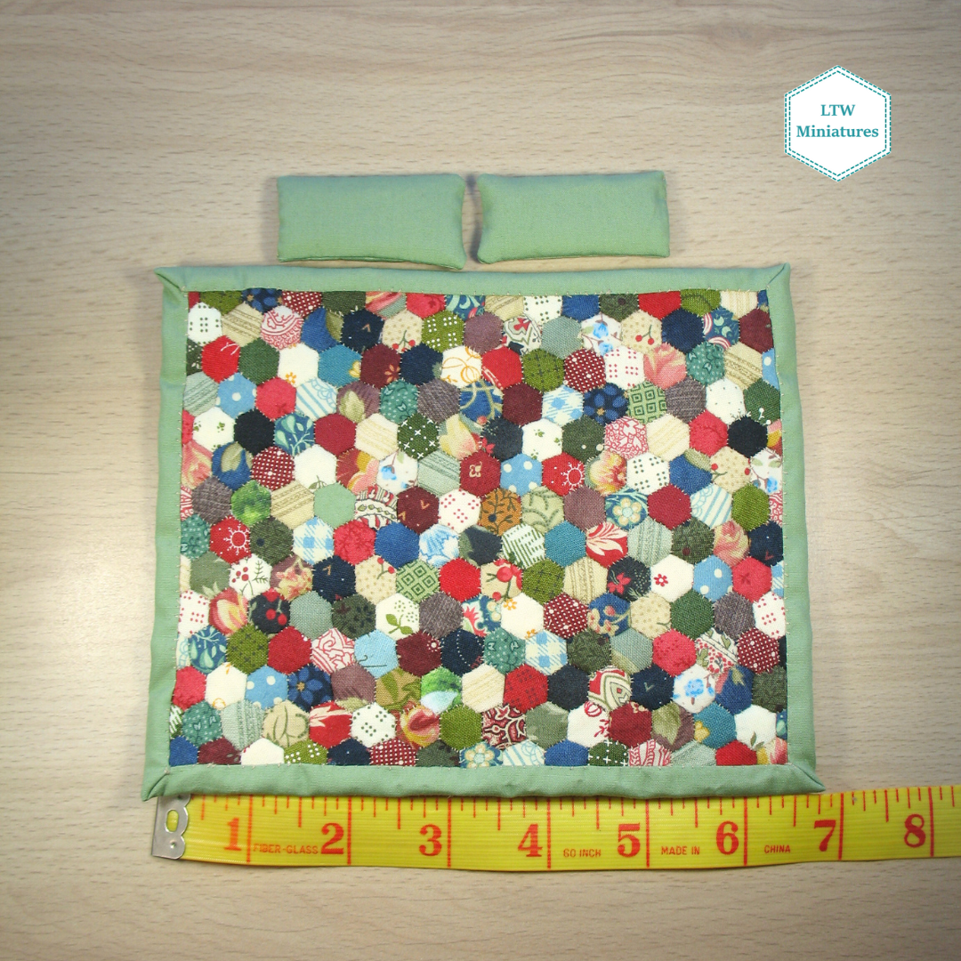 Scrappy Hexies Double Quilt and Pillows for 1:12 Dollhouse