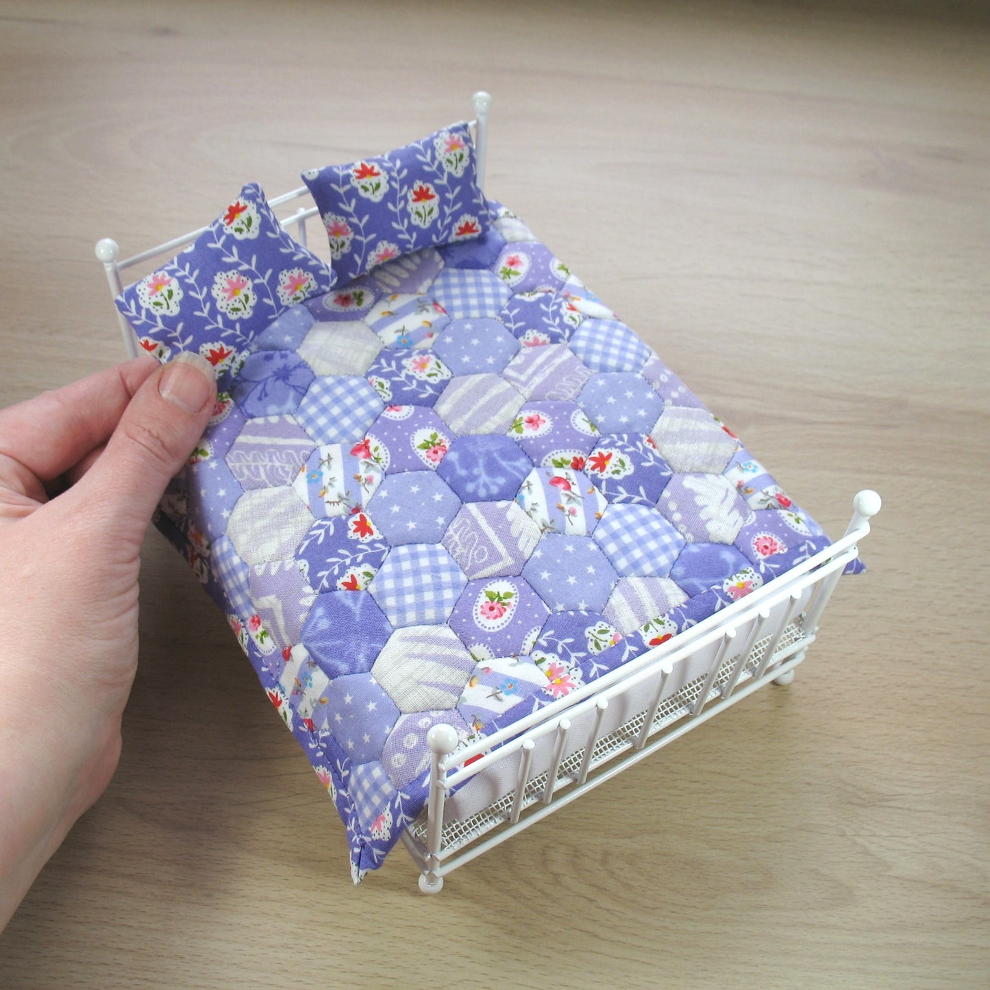 Purple Hexies Double Quilt and Pillows for 1:12 Dollhouse