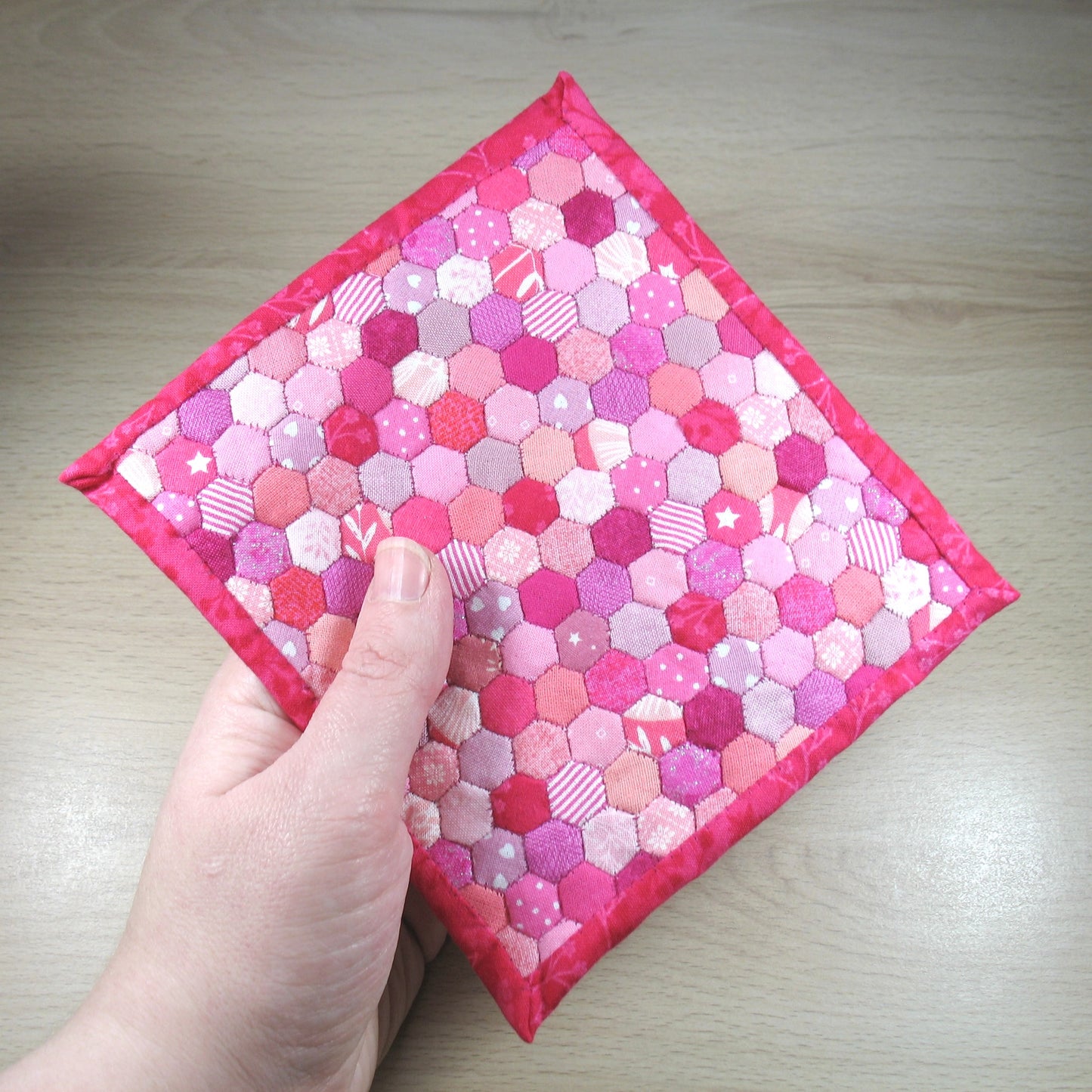 Bright Pink Single Quilt and Pillows for 1:12 Dollhouse
