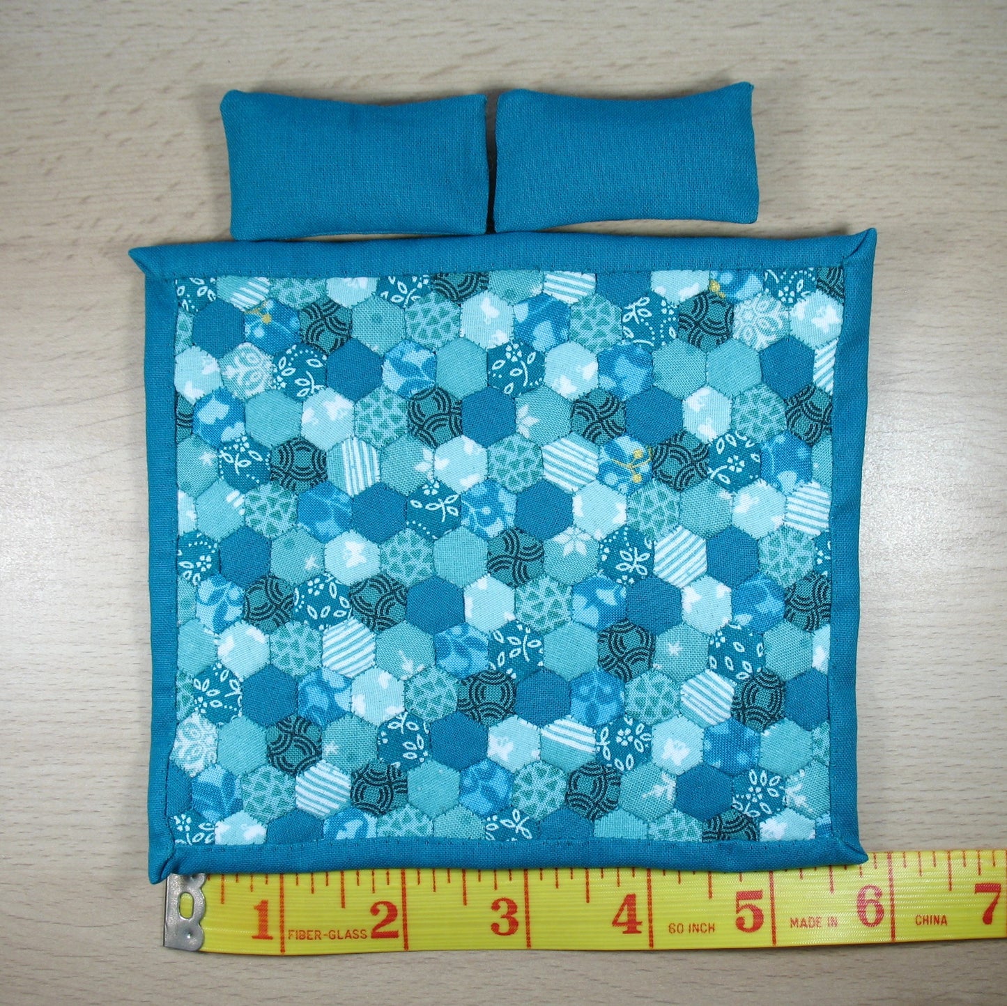 Turquoise Single Quilt and Pillows for 1:12 Dollhouse