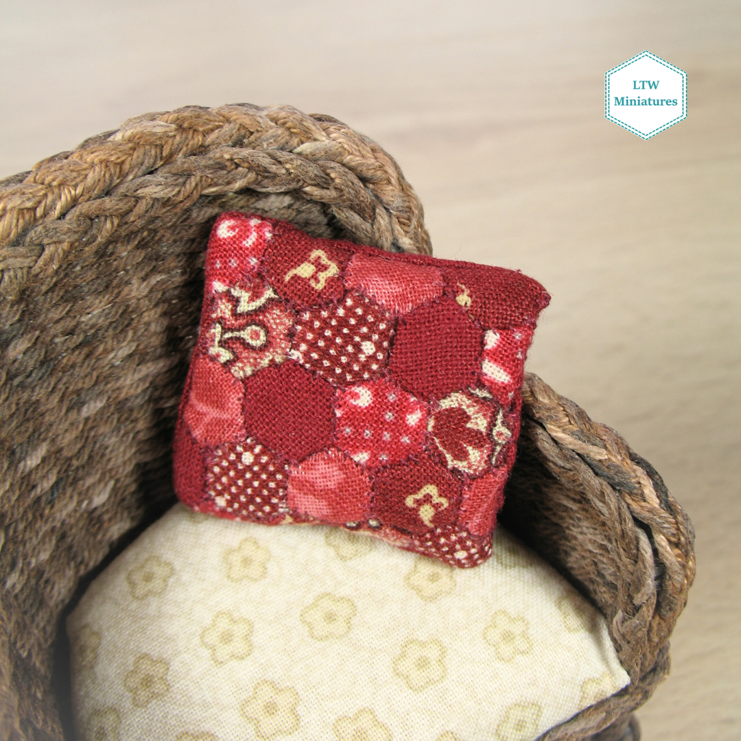 Red Hexie Cushion for 1:12 Dollhouse