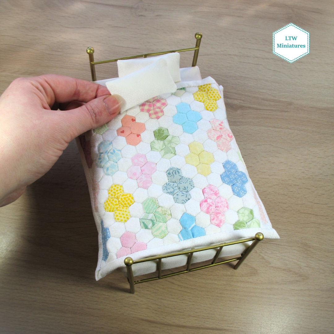 Single Dollhouse Quilts