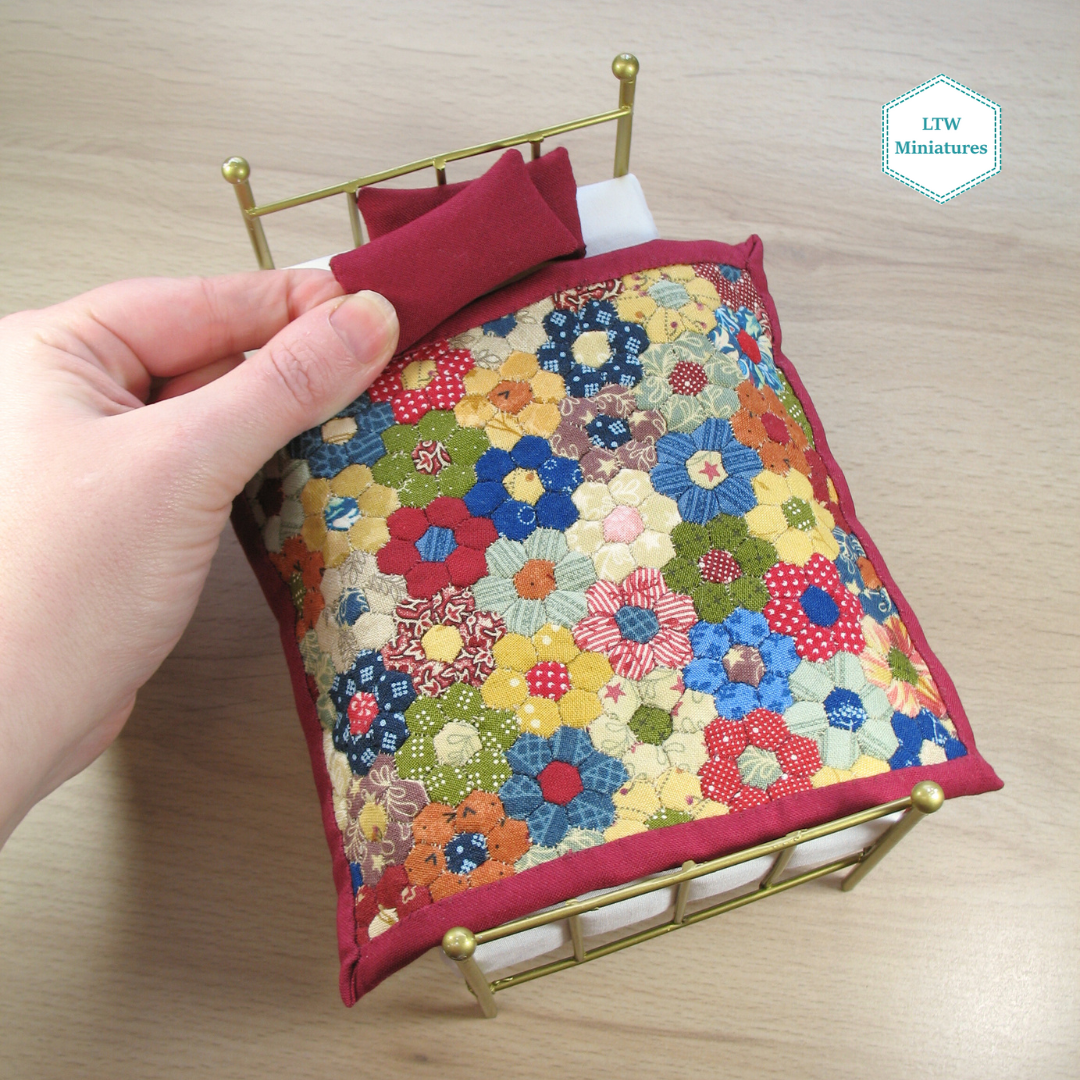 Flower Micro Hexies Single Quilt and Pillows for 1:12 Dollhouse