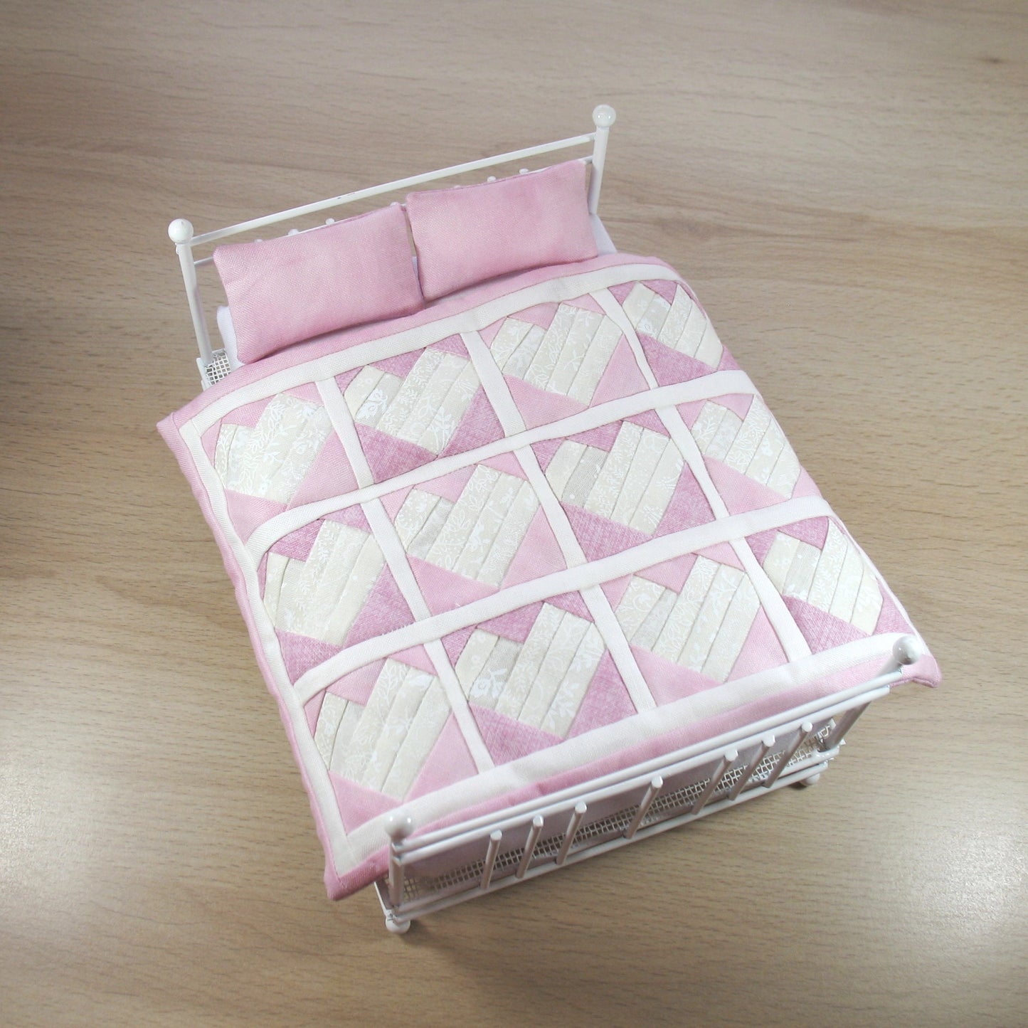 Pink Hearts Double Quilt and Pillows for 1:12 Dollhouse