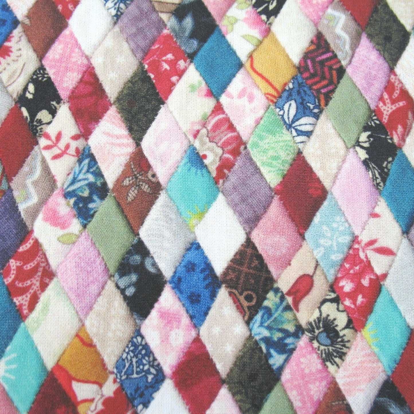 Scrappy Diamonds Printed Quilt